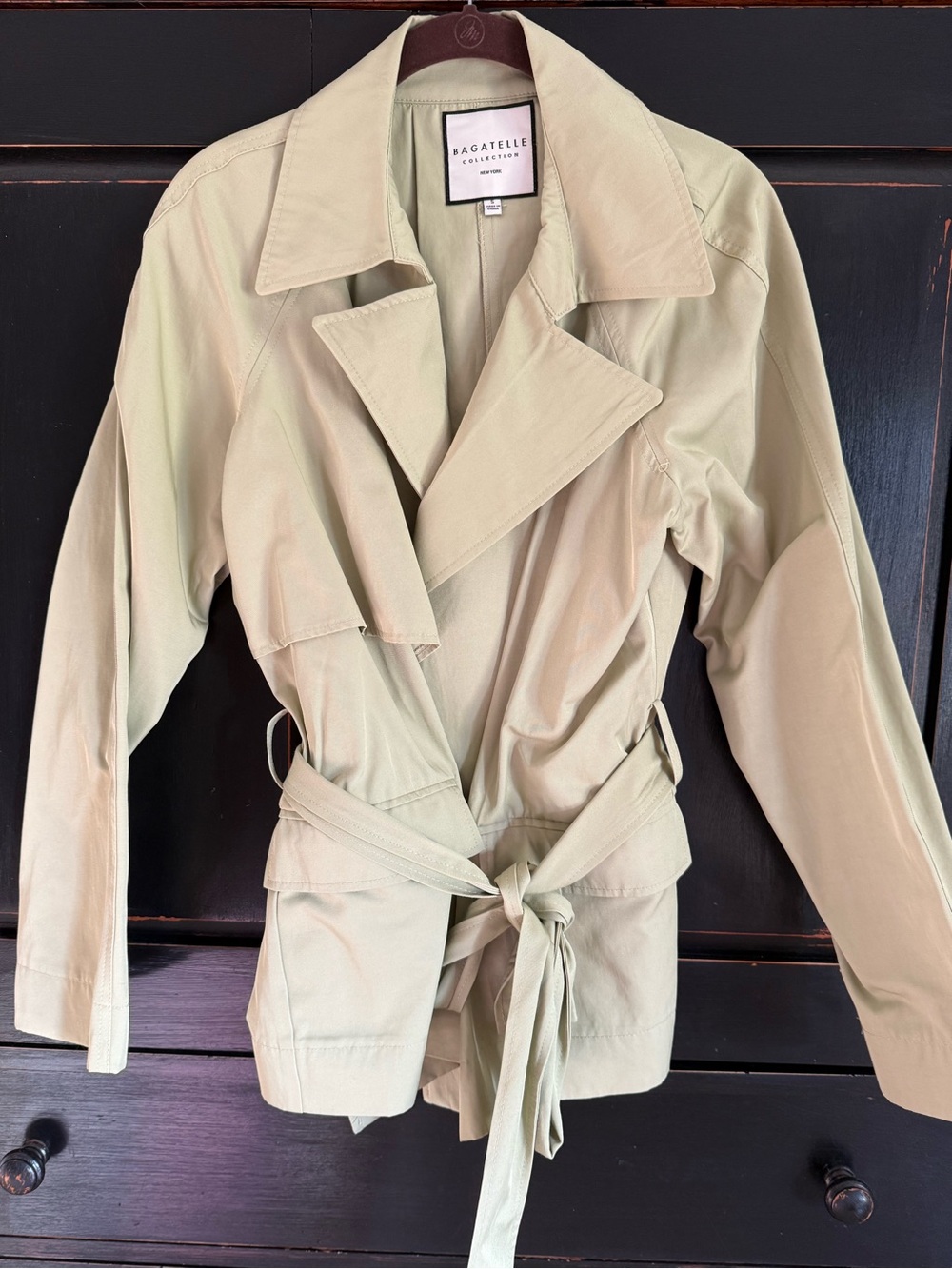 bagatelle Sage Green Belted Trench Coat
Like New